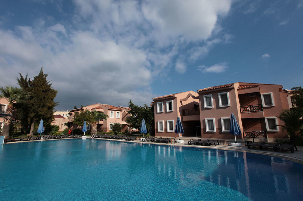 Club Yali Hotels & Resort Gumuldur Esterno foto